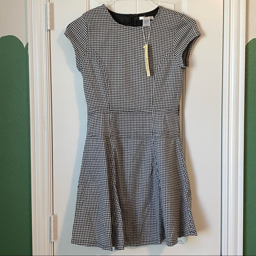 Esley A Line Black and White Houndstooth Pattern Cap Sleeve Dress